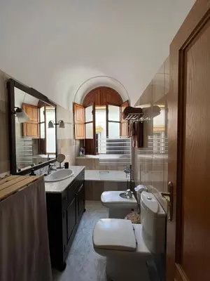 Un baño de Calle de la Convalecencia