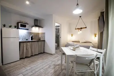 Una cocina o zona de cocina en Vivienda turística Lagarto de Jaén
