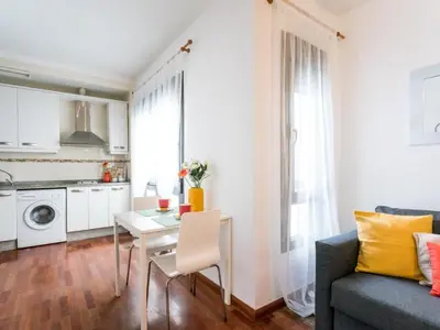 Una cocina o zona de cocina en Holi-Rent Santa Marina