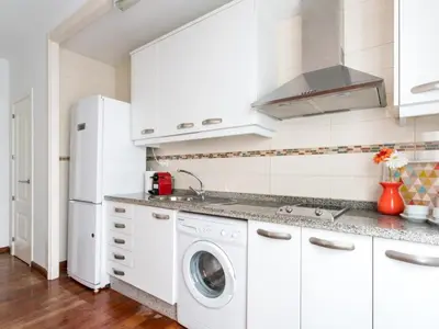 Una cocina o zona de cocina en Holi-Rent Santa Marina