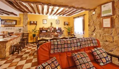Zona de estar de Elegant Villa in Priego de Córdoba with Private Pool