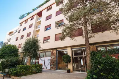 Edificio en el que se encuentra el apartamento