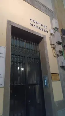 Fachada o entrada de PLENO CENTRO MUY LUMINOSO