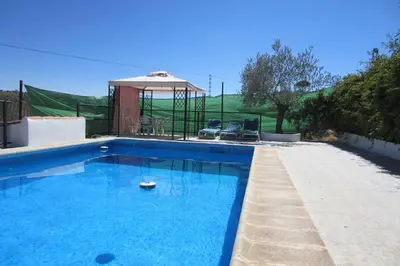 Piscina en o cerca de Cortijo 