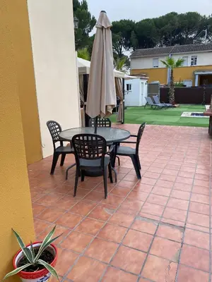 Un patio o zona al aire libre en Casa el Paraíso del Lago Alojamiento Rural