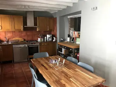 Una cocina o zona de cocina en Traditional Village House with Private Pool in Villanueva de San Juan