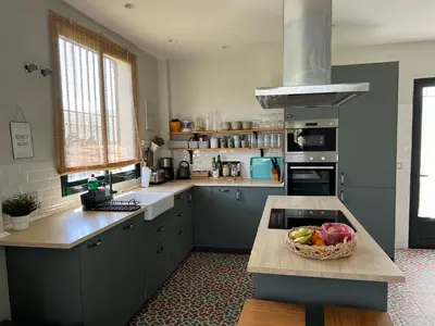 Una cocina o zona de cocina en Villa Guadaira, holiday house with pool in Seville southern Spain