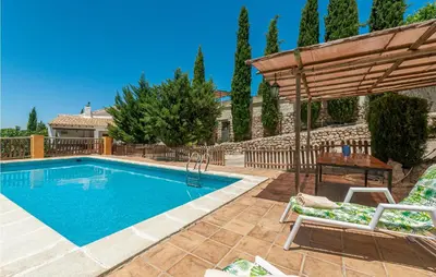 Piscina en o cerca de Stunning Home In Montefrio With Kitchen