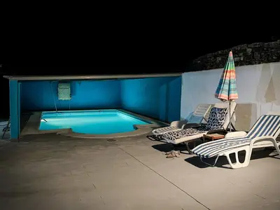 Piscina en o cerca de Cortijo La Viñolilla en zona rural (Montefrío)