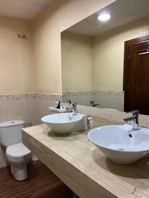 Un baño de Ático dos dormitorios en el centro de Córdoba