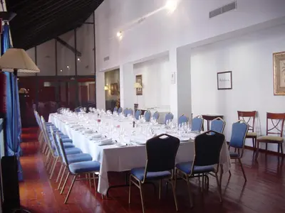 Un restaurante o sitio para comer en Hotel Escuela Convento Sto Domingo