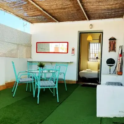 HomeySeville-Duplex con Terraza Santa Cruz 5 pax