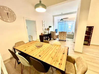 Zona de estar de Acogedor apt 8pax 4Bdr 2Bth- CozyHomeSevilla2