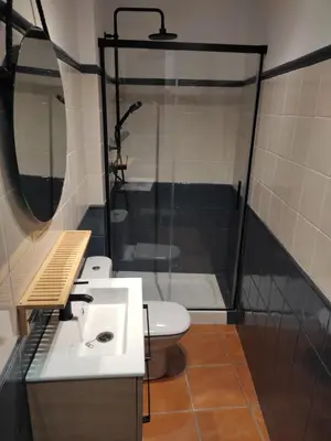 Un baño de VFT Puerta de Córdoba
