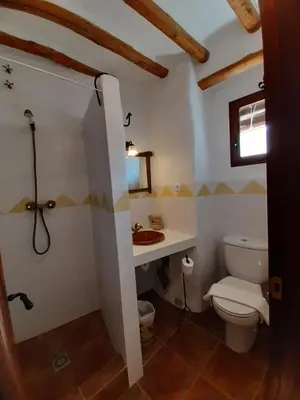 Un baño de La Posada Amena