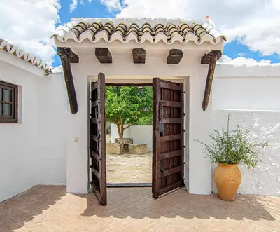 Fachada o entrada de Cortijo Alzamigaja