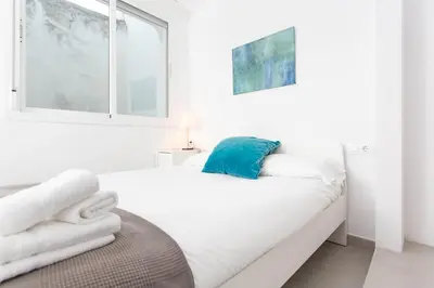 Cama o camas de una habitación en Duplex Penthouse with Terrace by TheGoodTourist