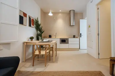 Una cocina o zona de cocina en Eva Recommends Castellar Pool & Terrace