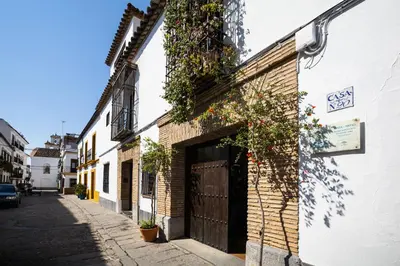 El barrio de los alrededores o un barrio cerca de este apartamento