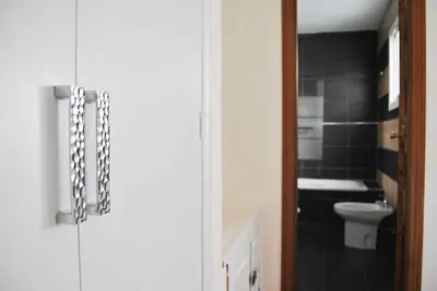 Un baño de Apartment Wall Center - Aloha Sevilla