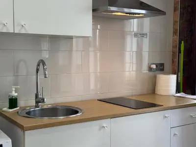 Una cocina o zona de cocina en Loft Tulipanes Amarillos Junto a la Mezquita