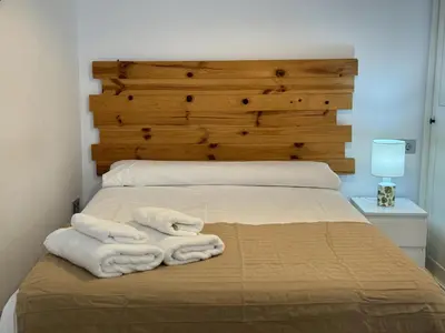 Cama o camas de una habitación en Loft Tulipanes Amarillos Junto a la Mezquita