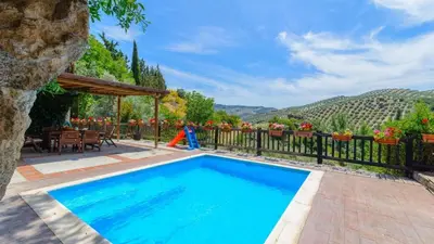 Piscina en o cerca de El Tajil