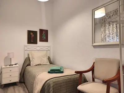Cama o camas de una habitación en Eduardo Lucena 5, Casco Histórico