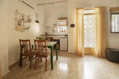 Una cocina o zona de cocina en APARTAMENTO CAMINO MOZARABE
