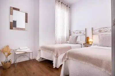 Cama o camas de una habitación en Apartamento Leyendas de Becquer A4