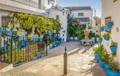 Plano de Awesome Home In Iznájar