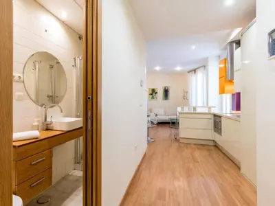 Un baño de Holi-Rent Goya