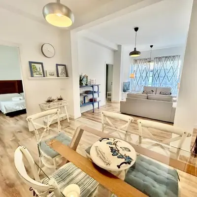 Acogedor apt 6pax 3Bdr 2Bth - CozyHomeSevilla5