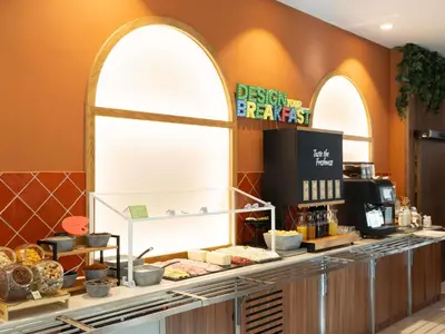 Utensilios para hacer té y café en Ibis Styles Sevilla City Santa Justa