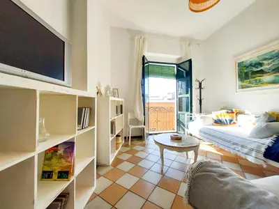 Una televisión o centro de entretenimiento en Apartamento ALAMEDA CALATRAVA