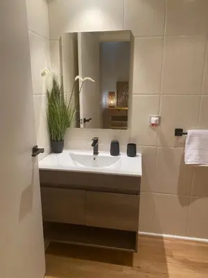 Un baño de ESPACIO19