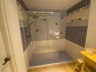 Un baño de ESPACIO19