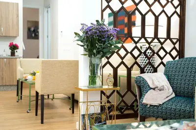 Zona de estar de Arco Macarena Lofts by SHS