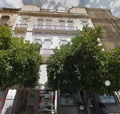 Edificio en el que se encuentra el apartamento
