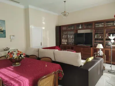 Una televisión o centro de entretenimiento en Apartamento loft tendillas