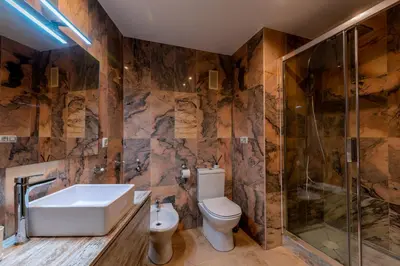 Un baño de Amador Apartamento Familiar Centro PARKING Amador de los Rios