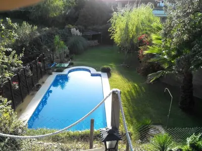 Piscina en o cerca de Casa con encanto frente al lago
