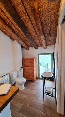 Un baño de CASA RURAL ZUMBAJARROS
