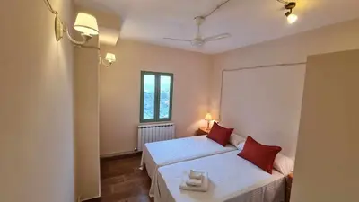Cama o camas de una habitación en CASA RURAL ZUMBAJARROS