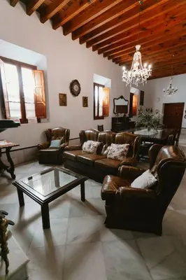 Zona de estar de One&lux Casa Maravillas Rooms