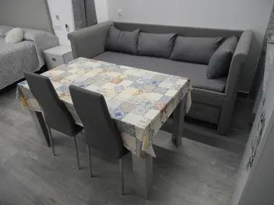 Zona de estar de Loft La Calahorra con posibilidad de aparcamiento Pregunta por el PACK MÁS AMOR
