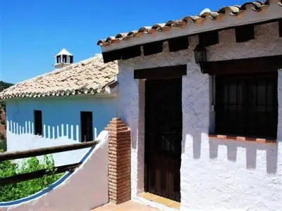 Edificio en el que se encuentra la casa o chalet