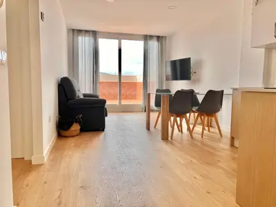 Una televisión o centro de entretenimiento en APARTAMENTO CAMINO DEL RIO