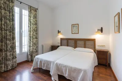 Cama o camas de una habitación en Las Aguas del Arbuniel con Pista de Pádel