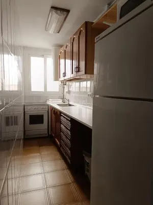 Una cocina o zona de cocina en Piso dos dormitorios junto plaza Colón